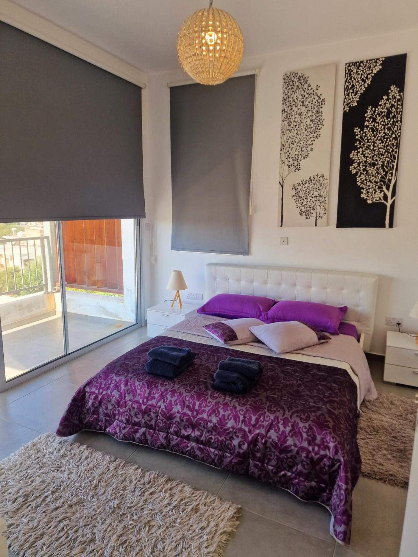 Leonidas Villa Пафос Екстер'єр фото